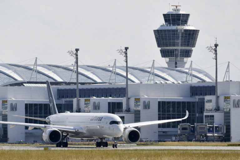 Les compagnies aériennes du groupe Lufthansa annulent 33 000 vols au cours des trois prochains mois